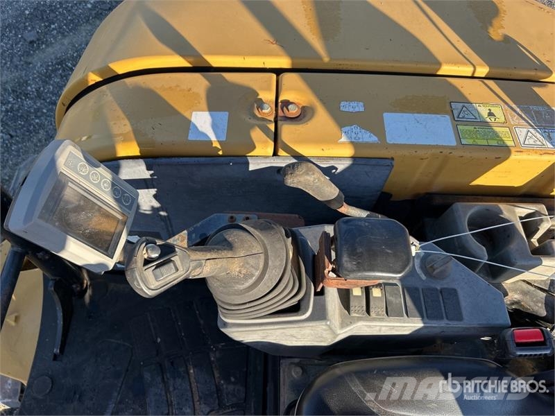 CAT 305E CR Mini Excavator Mini bagri <7t