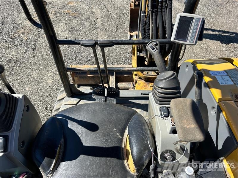 CAT 305E2 CR Mini Excavator Mini bagri <7t