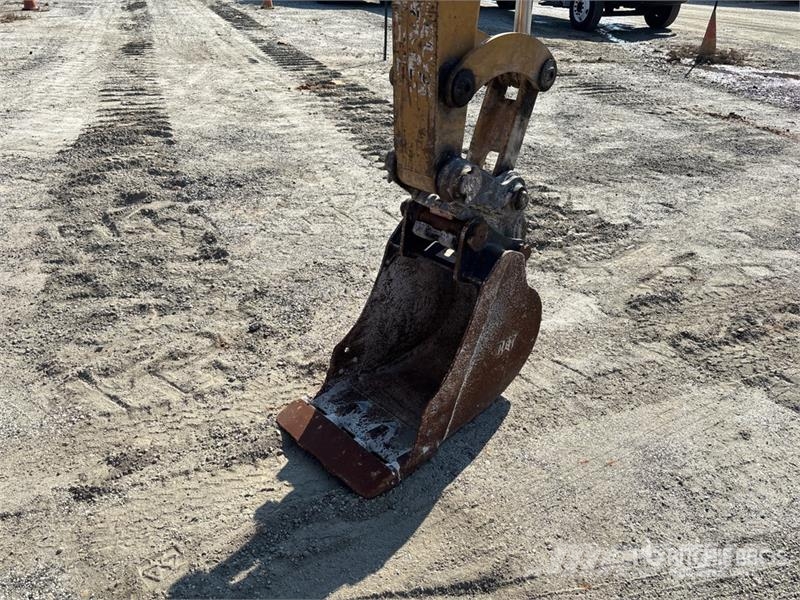 CAT 305E2 CR Mini Excavator Mini pelle < 7t