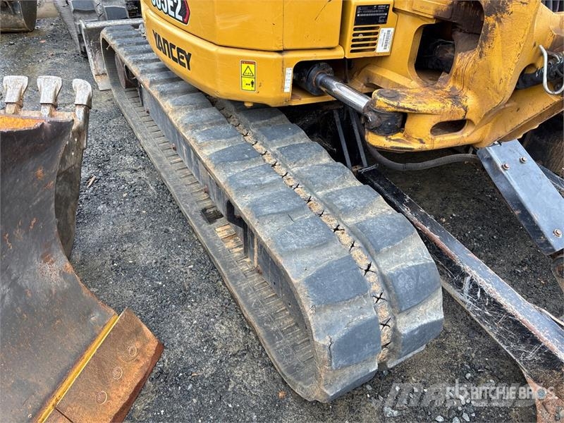 CAT 305E2 CR Mini Excavator حفارات صغيرة أقل من 7 طن (حفارات صغيرة)