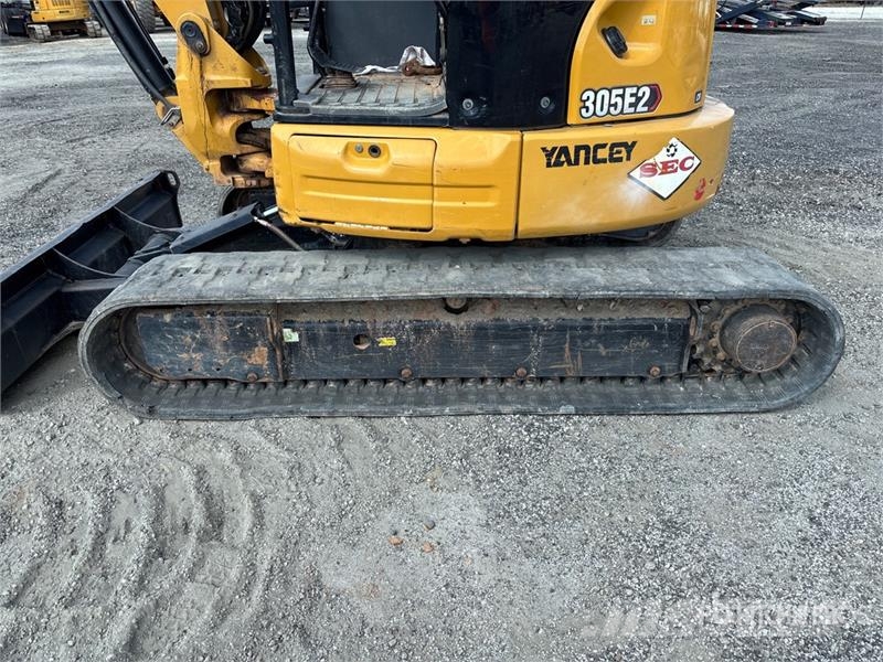 CAT 305E2 CR Mini Excavator Minibagger < 7t