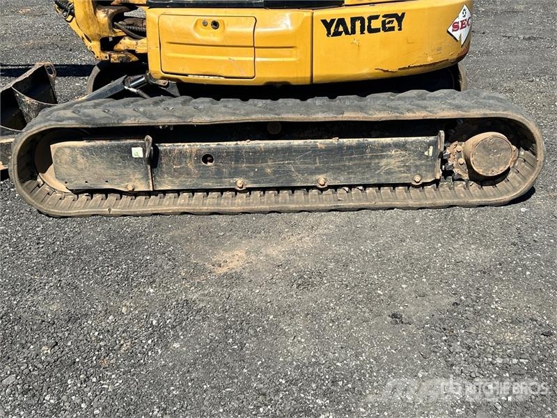 CAT 305E2 CR Mini Excavator Mini bagri <7t