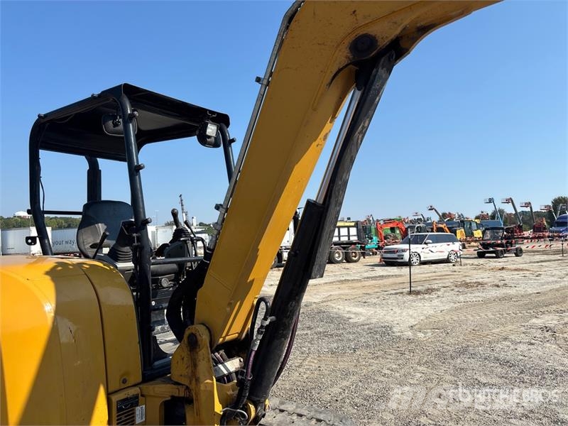 CAT 305E2 CR Mini Excavator Mini pelle < 7t