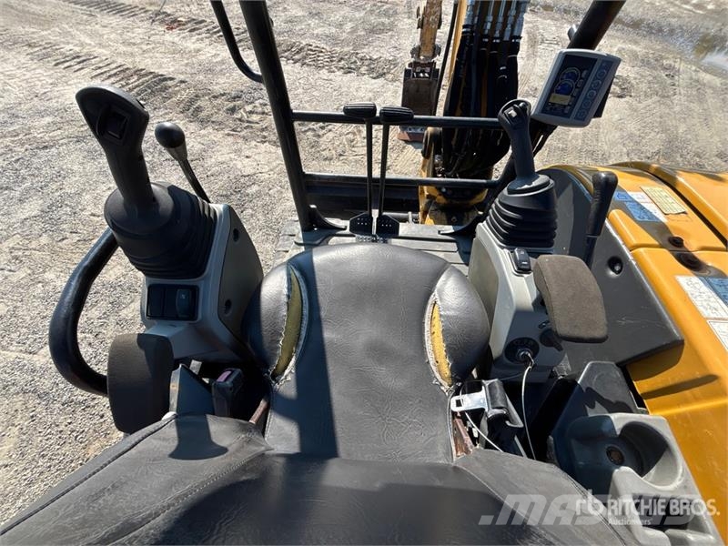 CAT 305E2 CR Mini Excavator Mini pelle < 7t