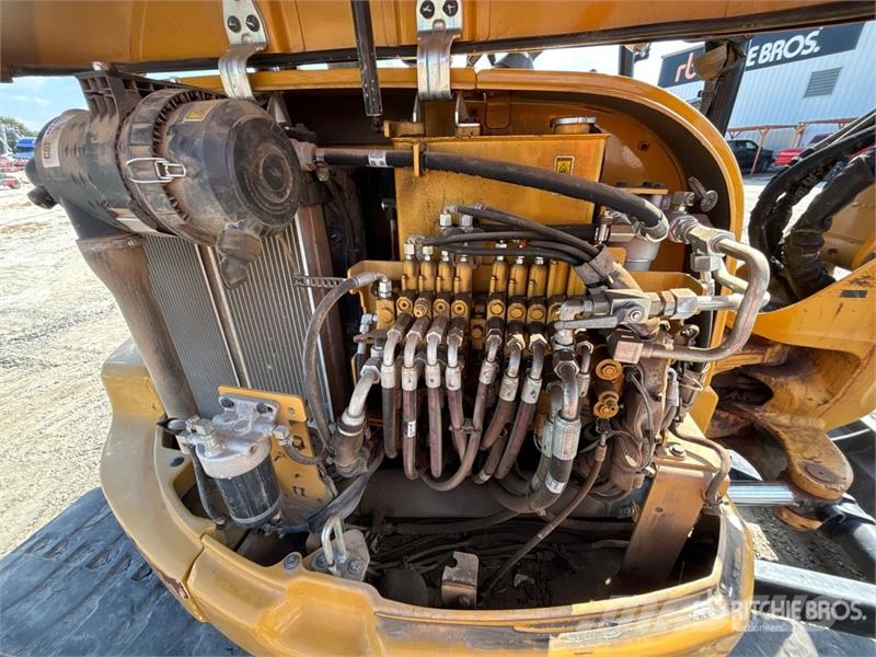 CAT 305E2 CR Mini Excavator Minibagger < 7t