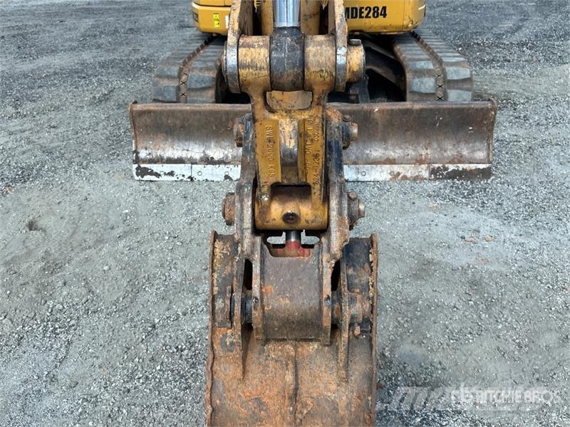 CAT 305E2 CR Mini Excavator Minibagger < 7t