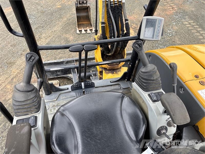 CAT 305E2 CR Mini Excavator Mini bagri <7t