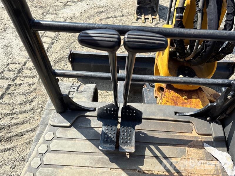CAT 305E2 CR Mini Excavator Minibagger < 7t