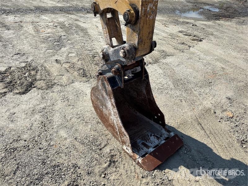 CAT 305E2 CR Mini Excavator Mini pelle < 7t