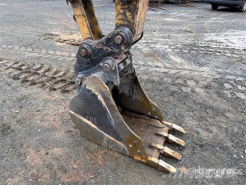 CAT 305E2 CR Mini Excavator Mini bagri <7t