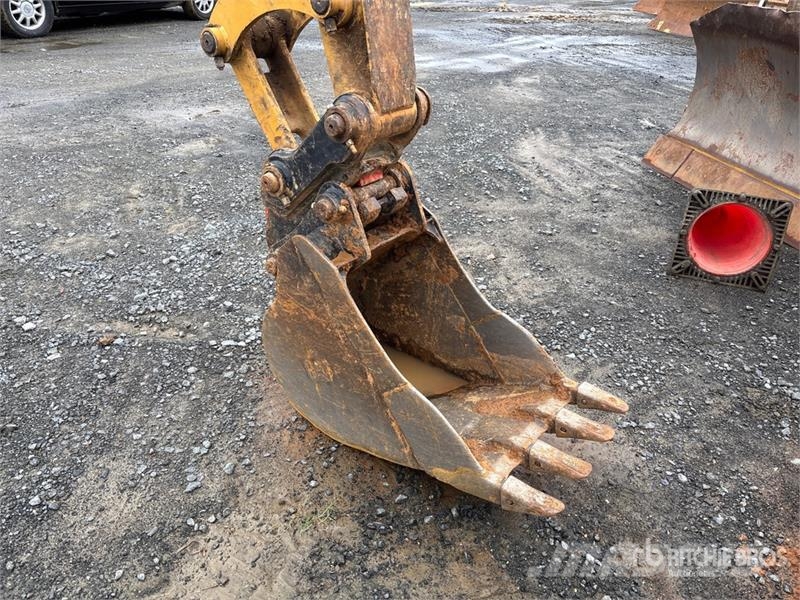 CAT 305E2 CR Mini Excavator حفارات صغيرة أقل من 7 طن (حفارات صغيرة)