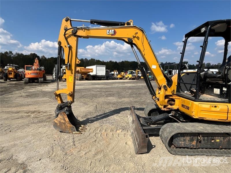 CAT 305E2 CR Mini Excavator Minibagger < 7t