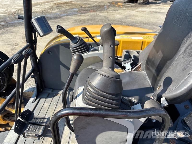 CAT 305E2 CR Mini Excavator Mini pelle < 7t