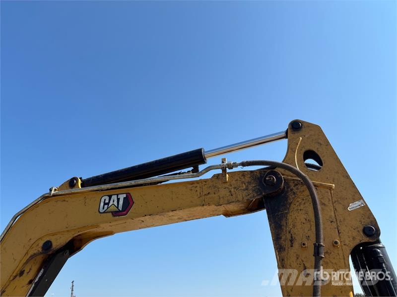 CAT 305E2 CR Mini Excavator Minibagger < 7t