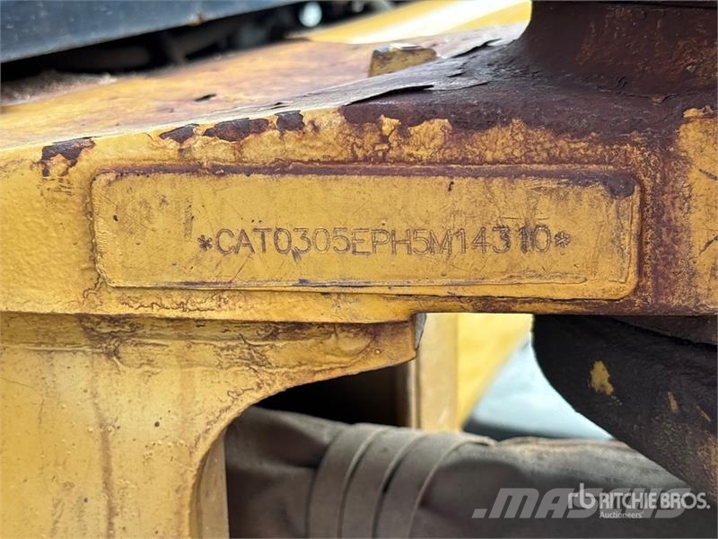 CAT 305E2 CR Mini Excavator Minibagger < 7t
