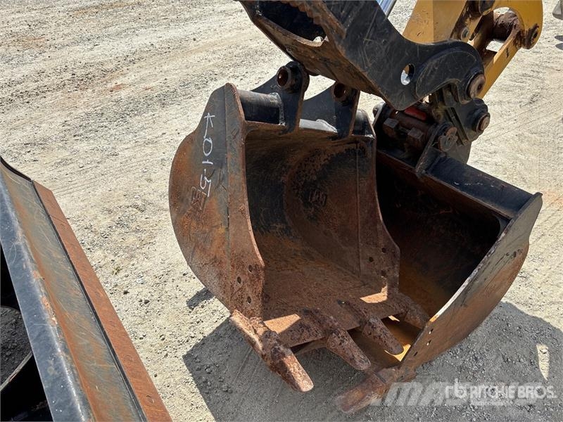 CAT 306 CR Mini Excavator Mini bagri <7t