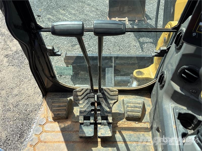 CAT 306 CR Mini Excavator Mini bagri <7t