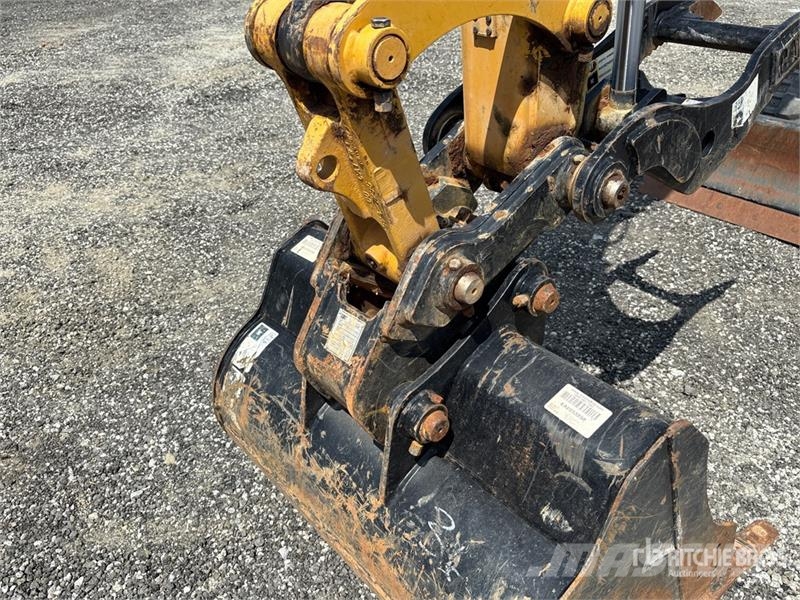 CAT 306 CR Mini Excavator Mini bagri <7t