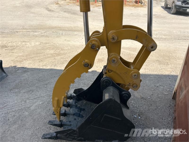 CAT 306 CR Tracked Excavator حفارات زحافة