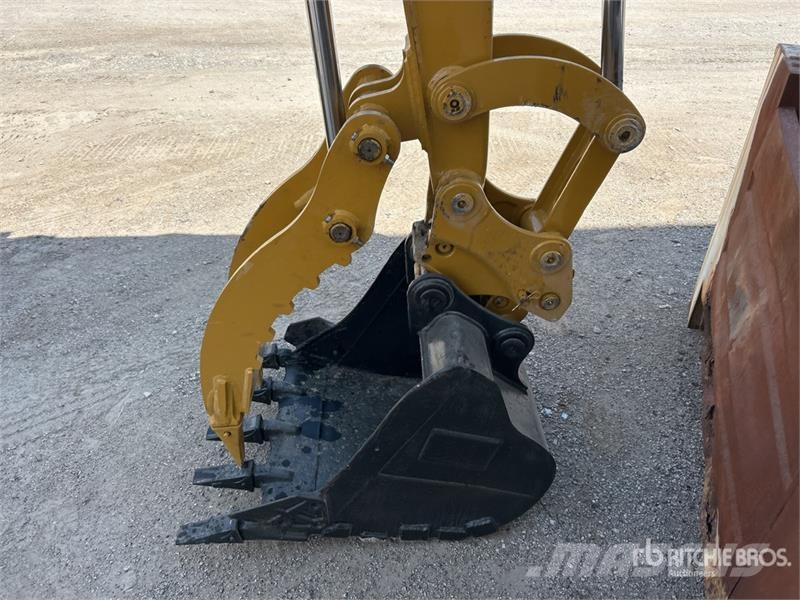 CAT 306 CR Tracked Excavator حفارات زحافة