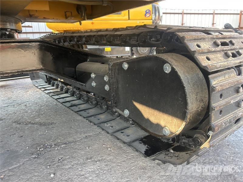 CAT 306 CR Tracked Excavator حفارات زحافة