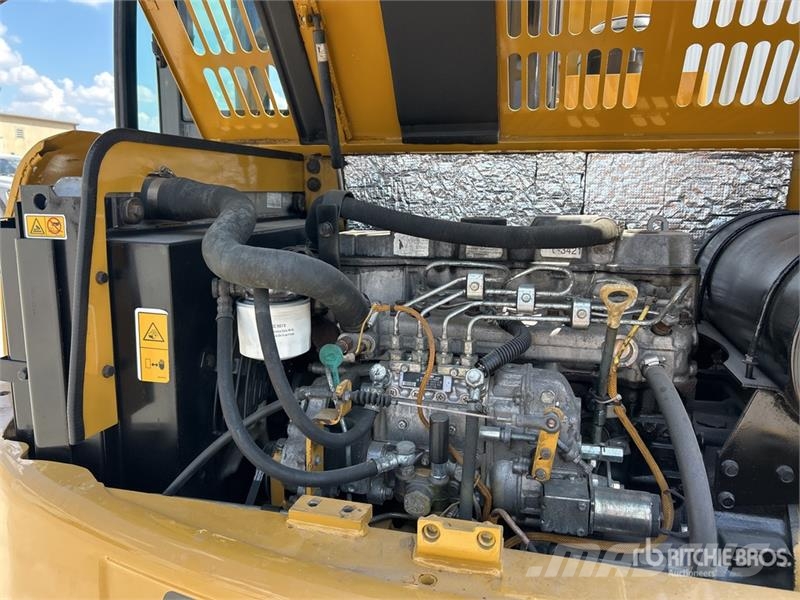 CAT 306 CR Tracked Excavator حفارات زحافة