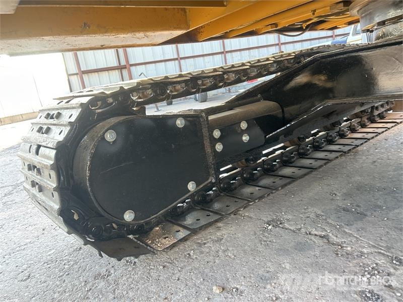 CAT 306 CR Tracked Excavator حفارات زحافة