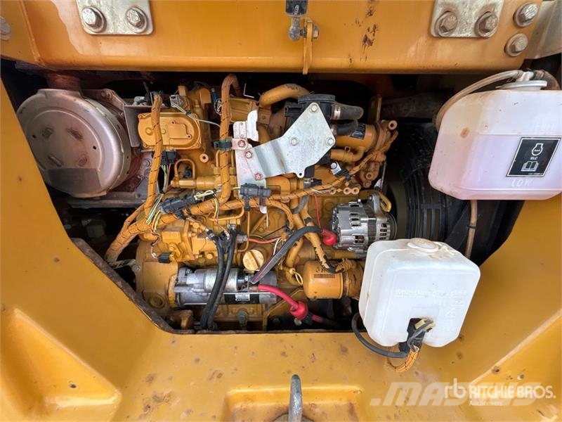 CAT 308E2 CR Pelle sur chenilles