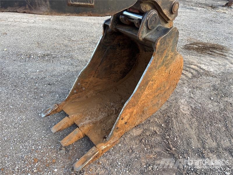 CAT 308E2 CR حفارات زحافة