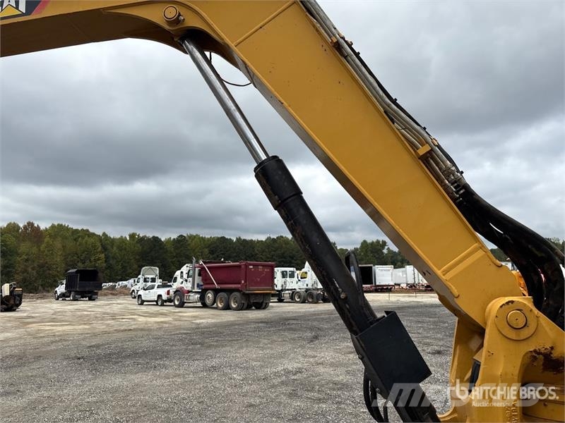 CAT 308E2 CR Pelle sur chenilles