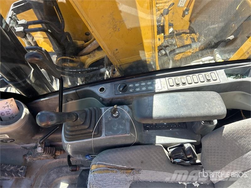 CAT 311FL RR Tracked Excavator Гусеничні екскаватори