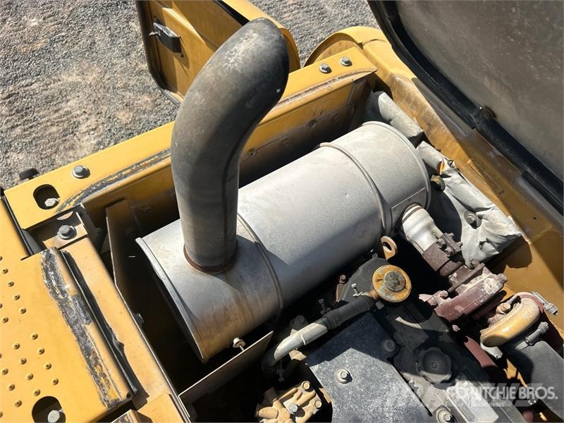 CAT 315D L Tracked Excavator Roomikekskavaatorid