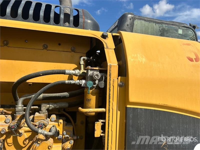 CAT 315D L Tracked Excavator Roomikekskavaatorid