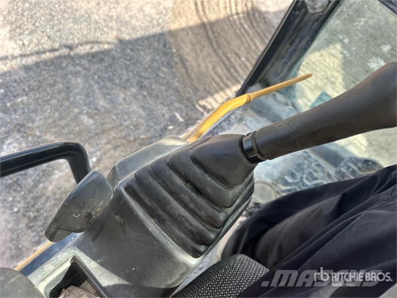 CAT 315D L Tracked Excavator Roomikekskavaatorid