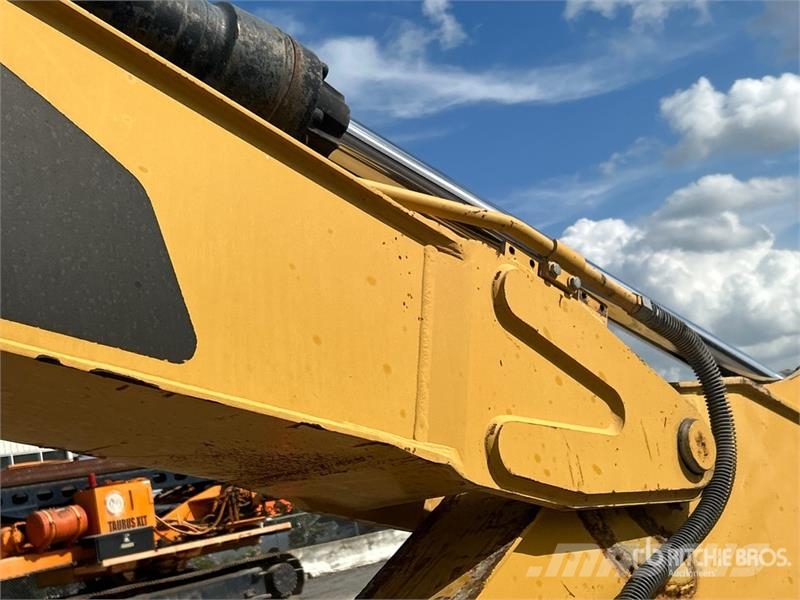 CAT 315D L Tracked Excavator Roomikekskavaatorid
