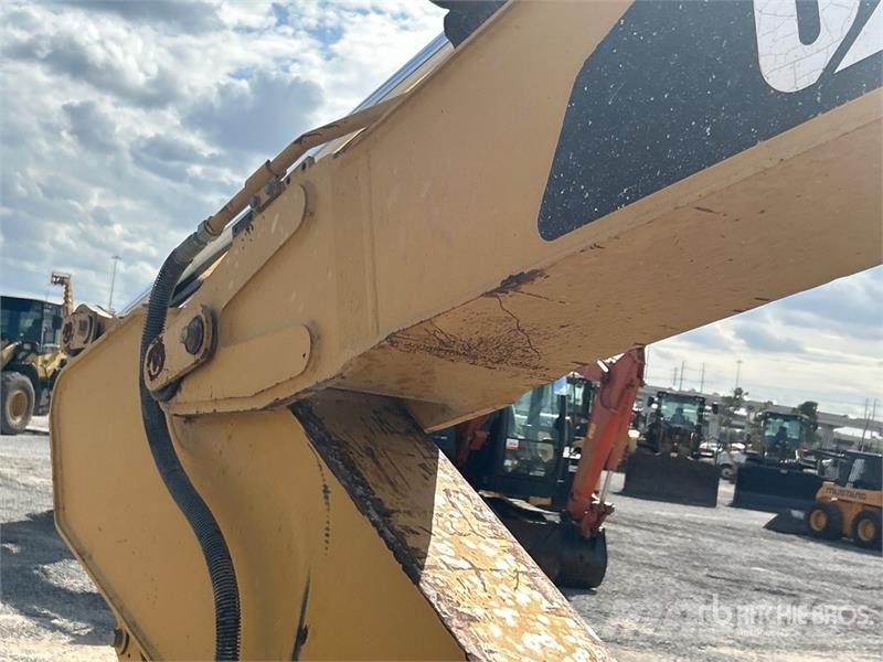 CAT 315D L Tracked Excavator Roomikekskavaatorid