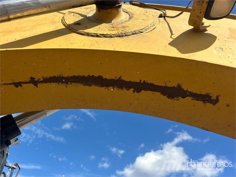 CAT 315D L Tracked Excavator Roomikekskavaatorid
