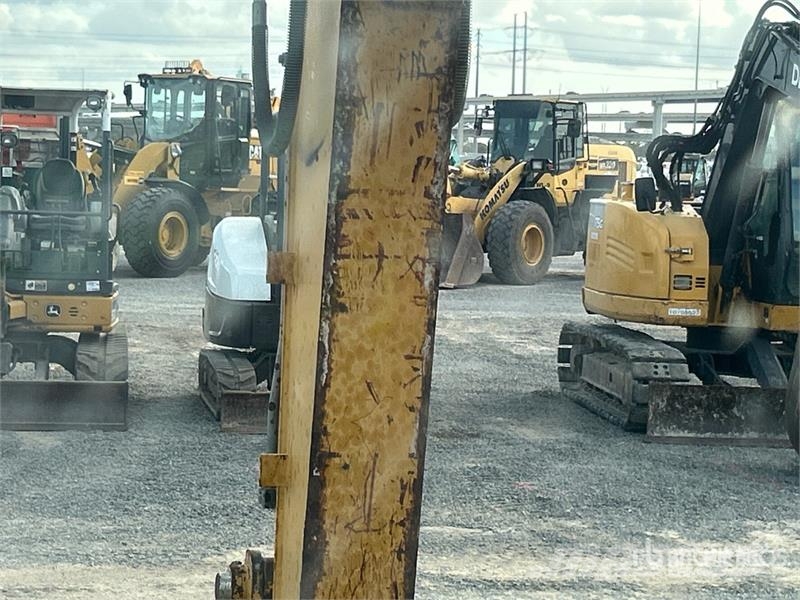 CAT 315D L Tracked Excavator Roomikekskavaatorid