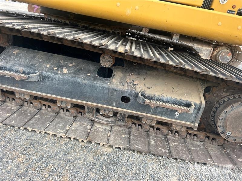 CAT 320 Gravemaskiner på larvebånd