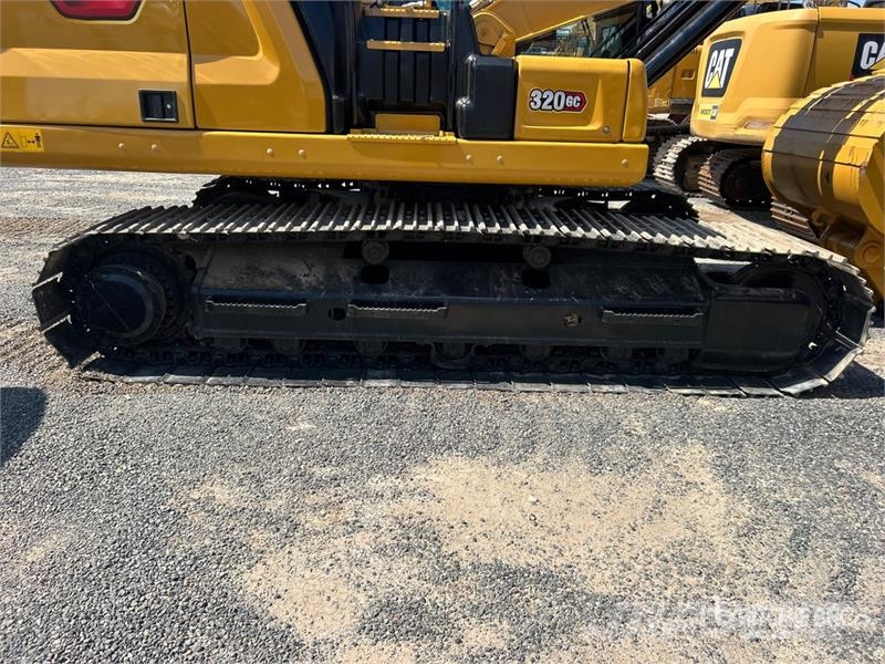 CAT 320 GC Tracked Excavator Roomikekskavaatorid
