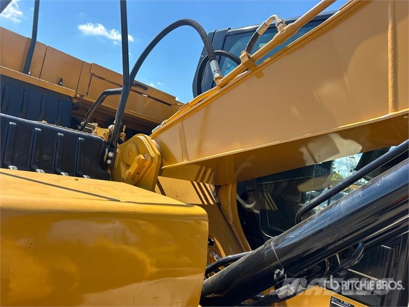 CAT 320 GC Tracked Excavator Roomikekskavaatorid