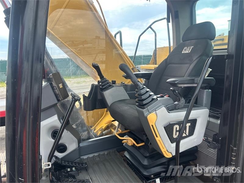 CAT 320 GC Tracked Excavator Гусеничные экскаваторы