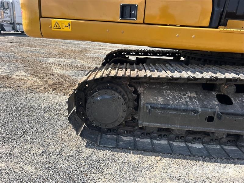 CAT 320 GC Tracked Excavator Bagri goseničarji