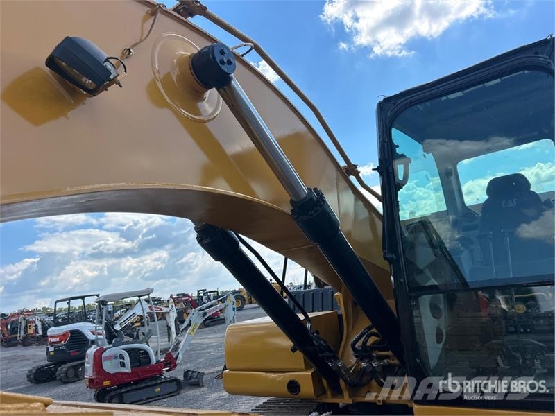 CAT 320 GC Tracked Excavator Bagri goseničarji