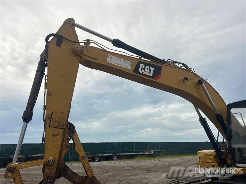 CAT 320 GC Tracked Excavator Гусеничные экскаваторы