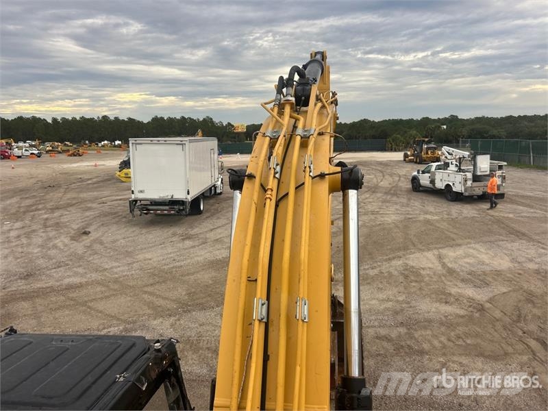 CAT 320 GC Tracked Excavator Гусеничные экскаваторы