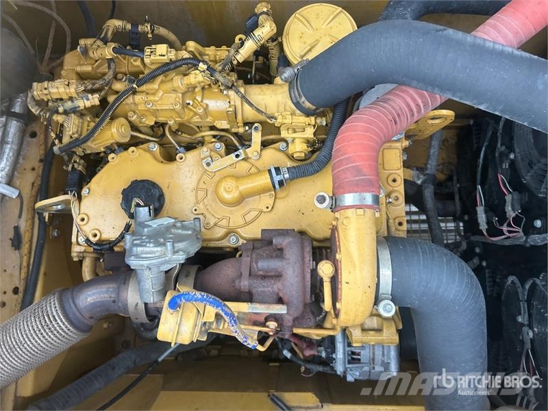 CAT 320 GC Tracked Excavator Гусеничные экскаваторы