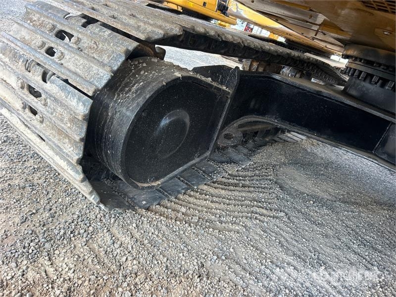 CAT 320 GC Tracked Excavator Bagri goseničarji