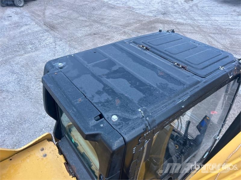 CAT 320 GC Tracked Excavator Гусеничные экскаваторы