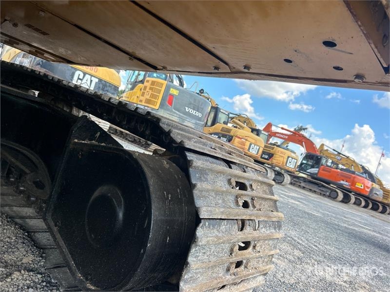 CAT 320 GC Tracked Excavator Bagri goseničarji